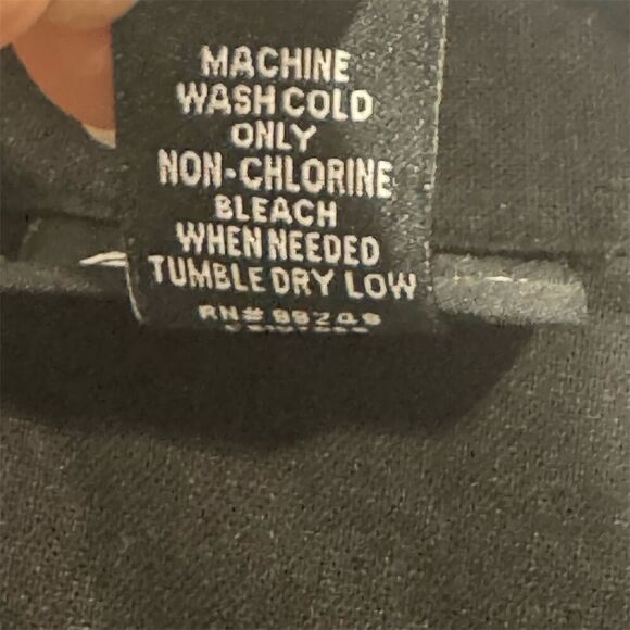 Maggie Barnes 1X Black Linen Blend Sleeveless Blouse Beaded Collar Goth Chic - Picture 8 of 8